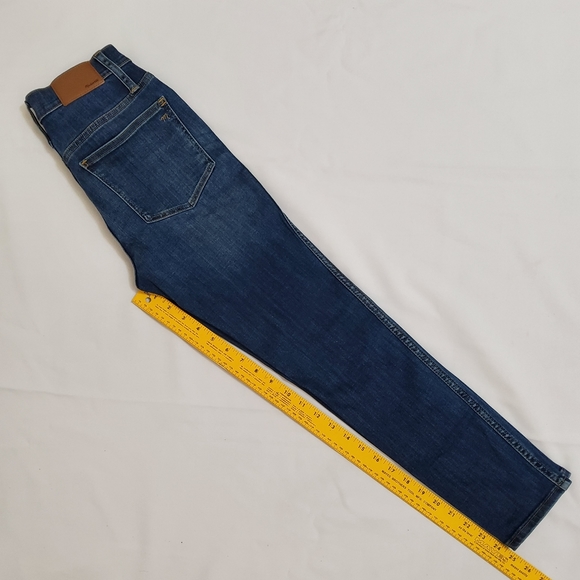 Madewell 10" High-Rise Skinny Jeans in Danny Wash Size 25P - Picture 5 of 9